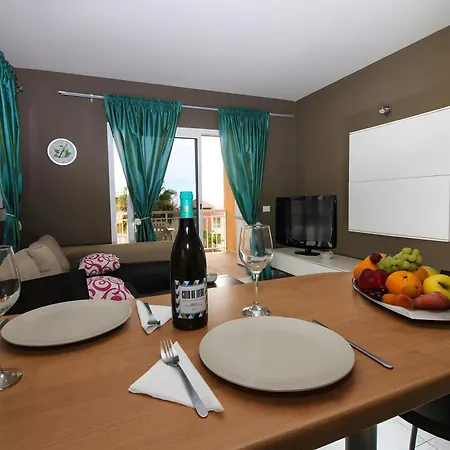 Tenerife Callao Penthouse 아파트